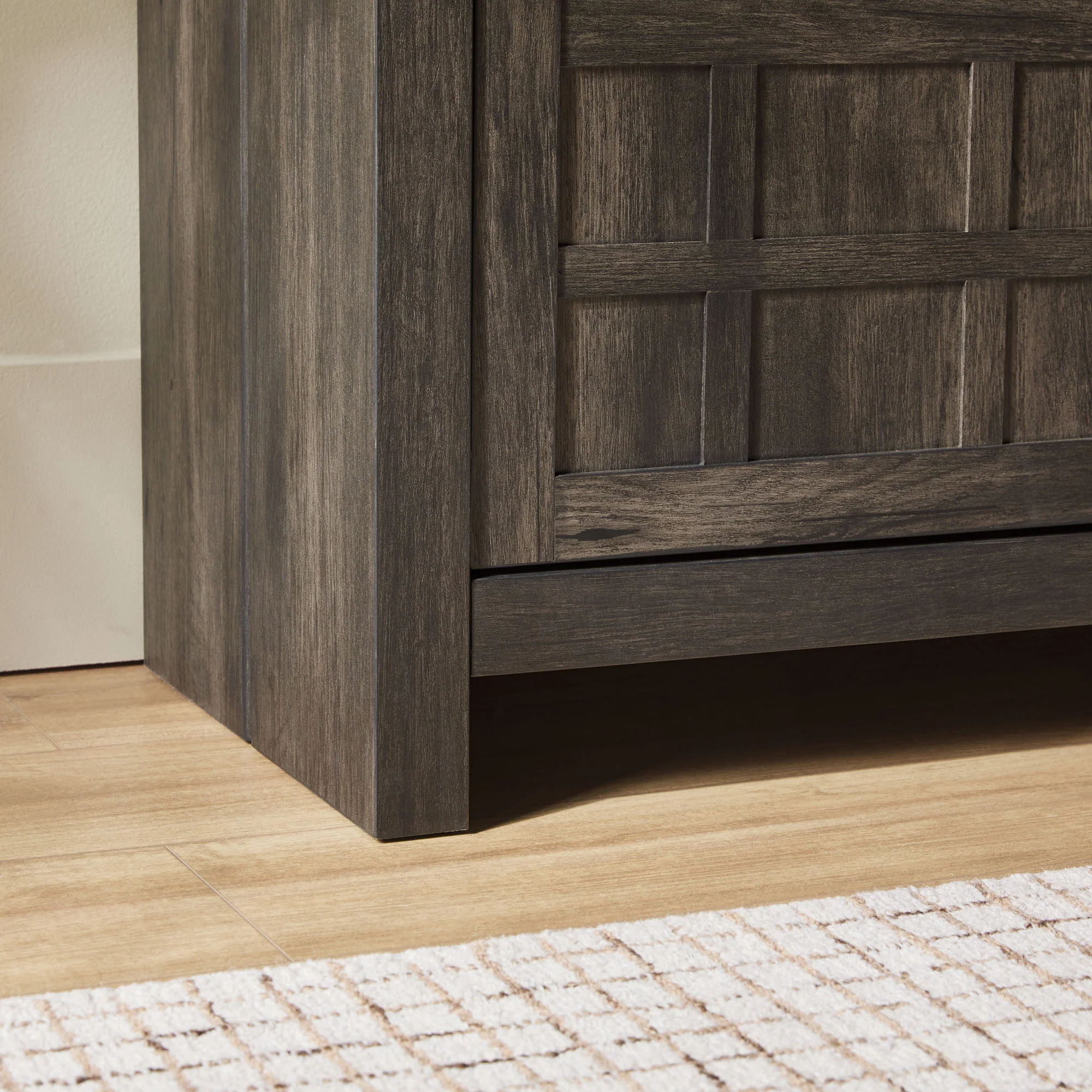 Booker Modern Windowpane TV Stand Sideboard with Storage - Image 27