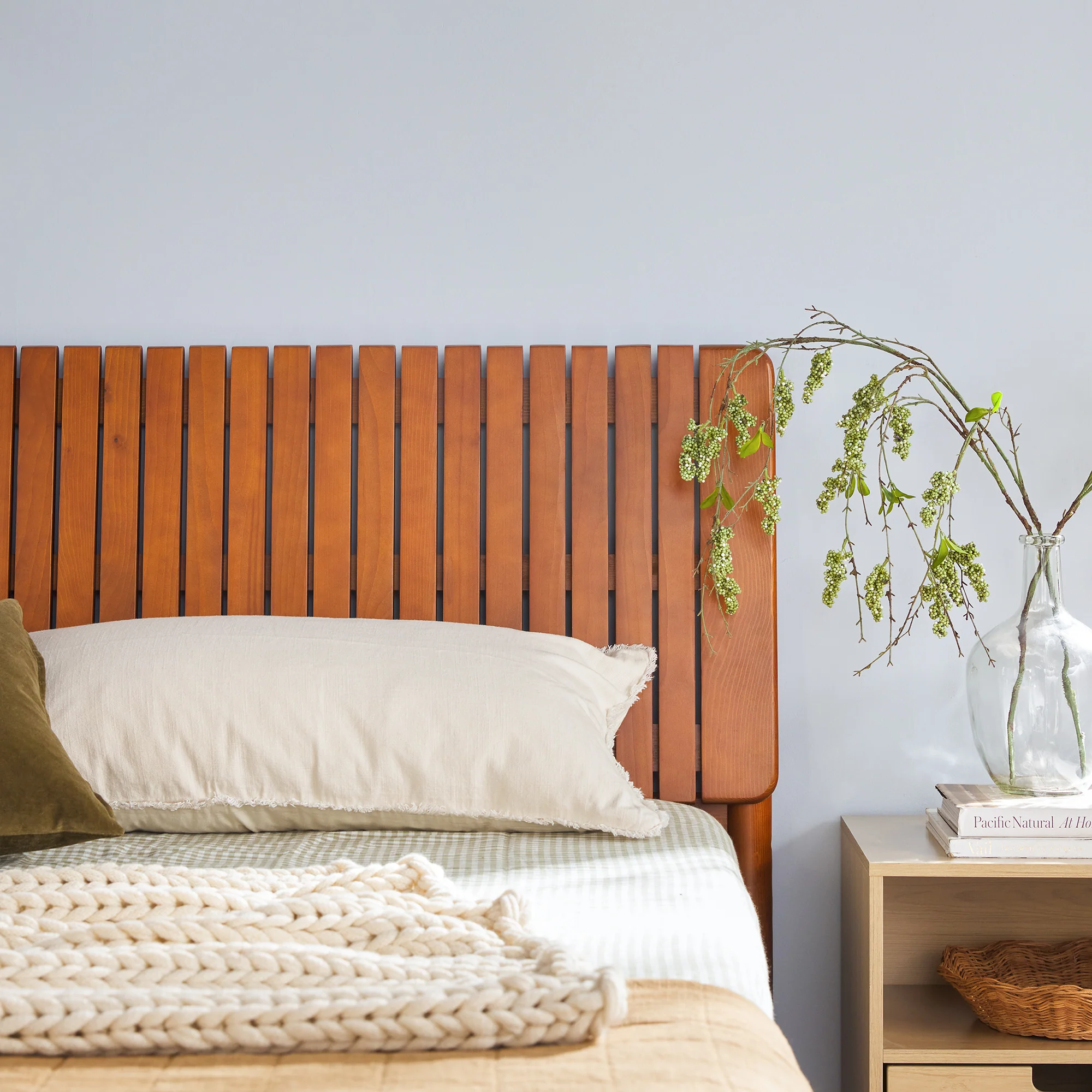 Cama Slatted Headboard Mid-Century Modern Solid Wood Bed - Image 12