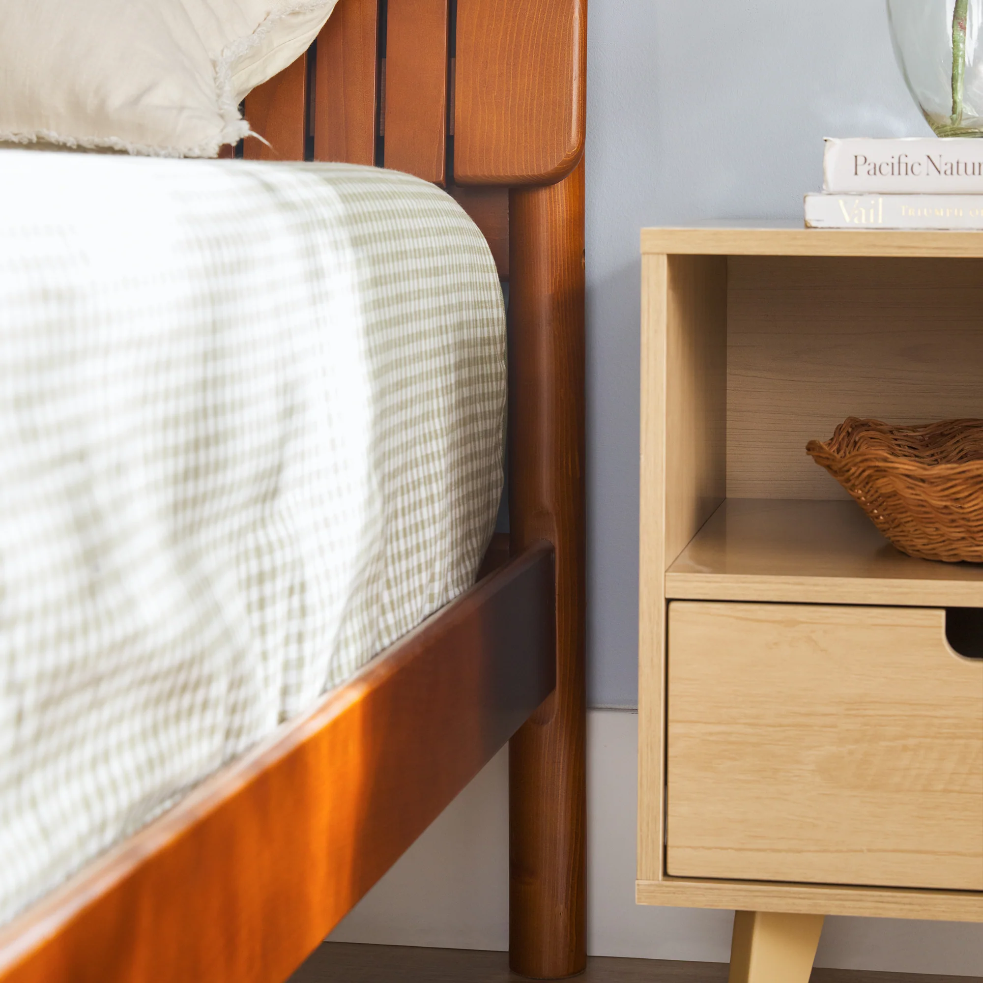 Cama Slatted Headboard Mid-Century Modern Solid Wood Bed - Image 13