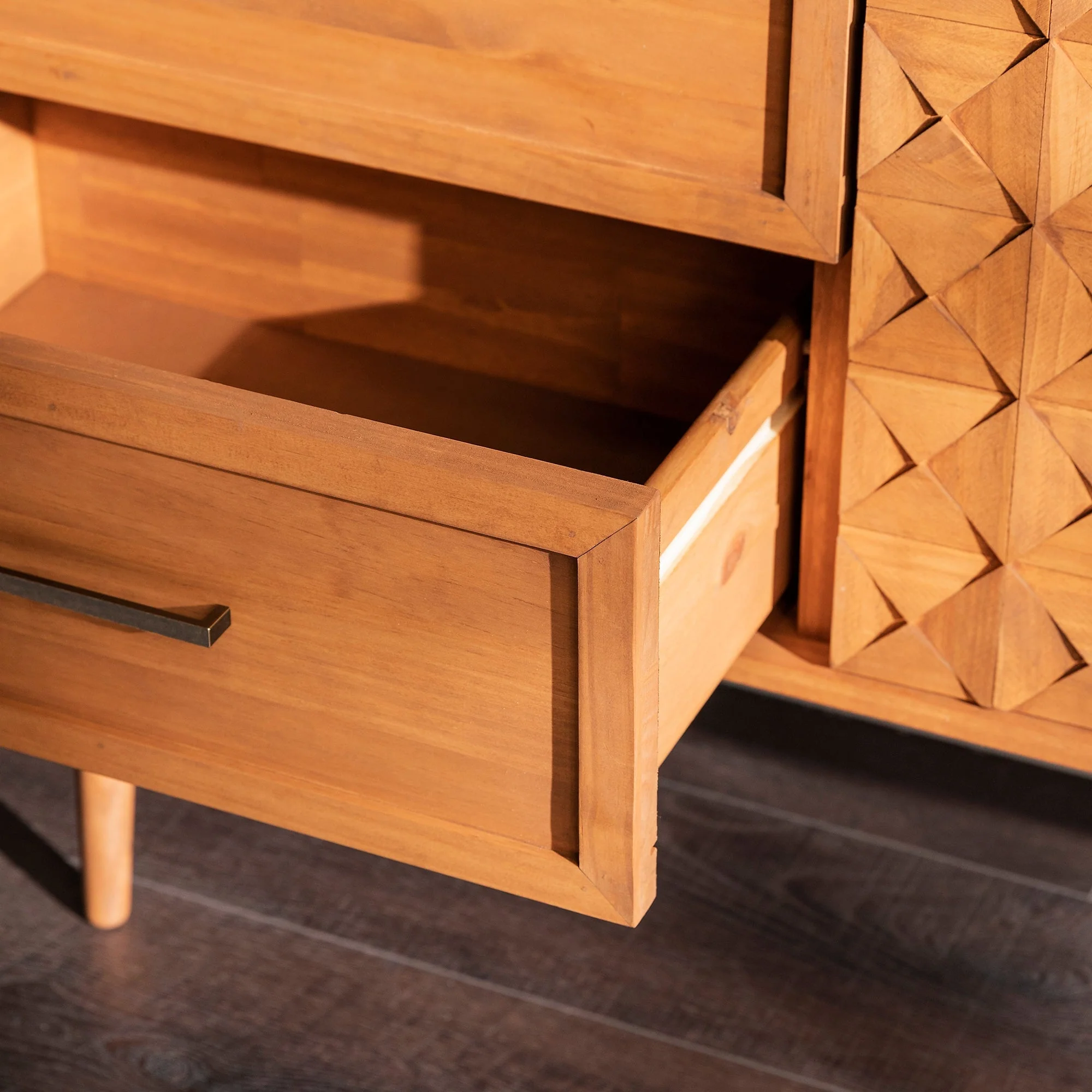 Tessa Solid Wood Prism Sideboard / TV Stand - Image 4